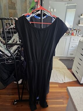 Classic Black Women’s Jumpsuit - Timeless Everyday Style